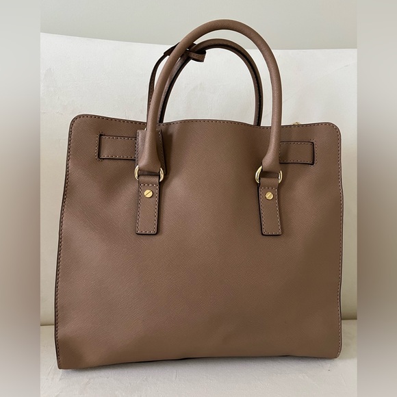 Brand new Michael Kors Bag - Picture 5 of 9